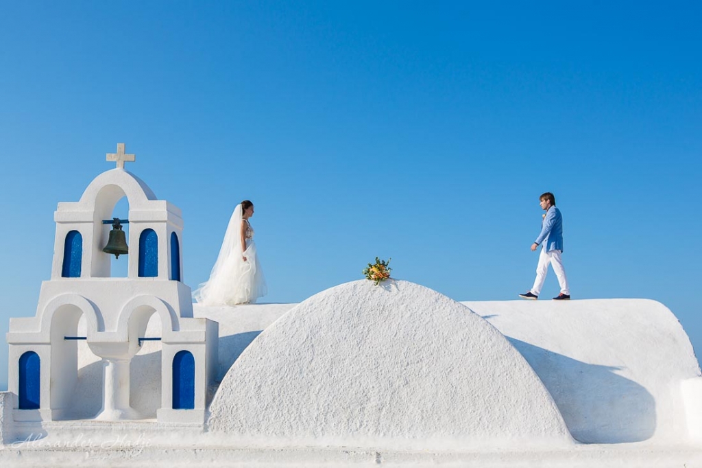 Santorini wedding photo shoot blue domes