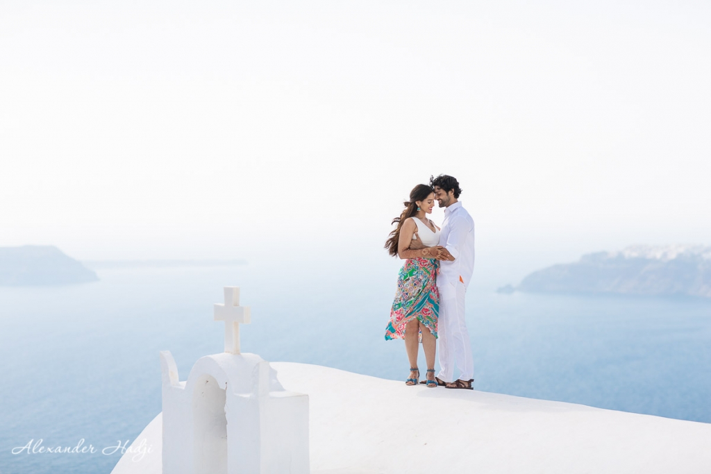 Santorini couple photo shoot