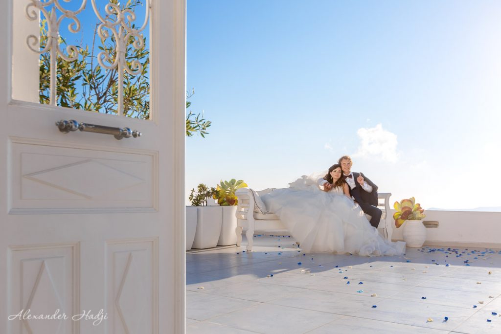Santorini wedding photo and video
